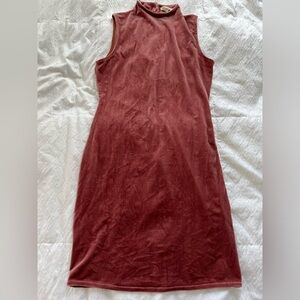 Blush Noir sleeveless dress